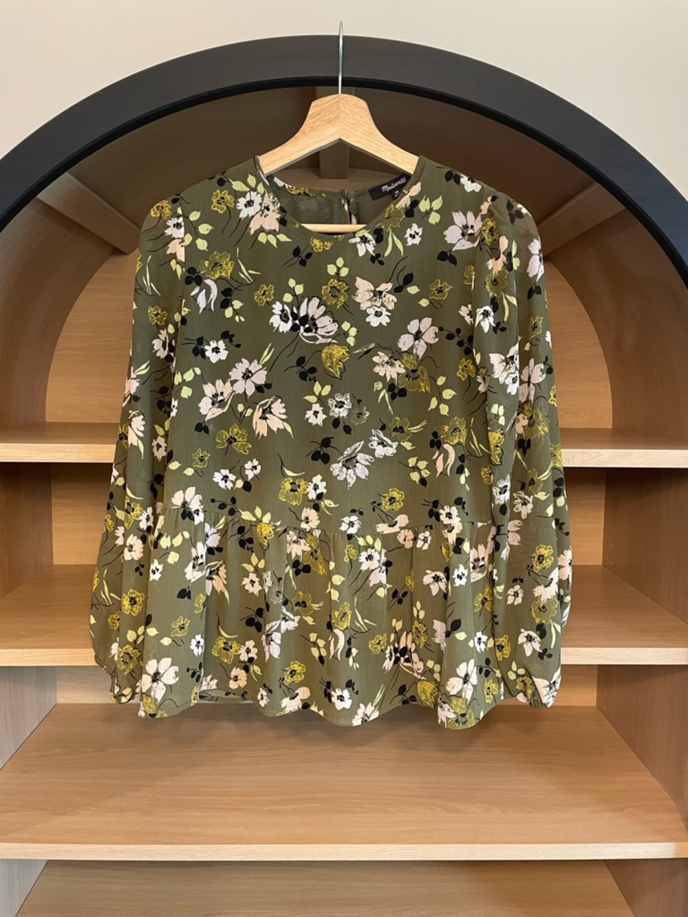 Madewell Georgette Peplum Top in Wildblooms XS